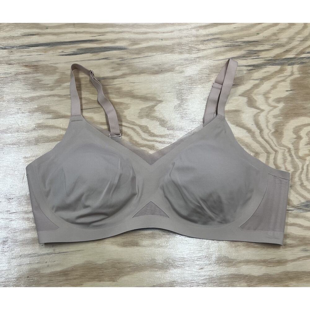 Honeylove Cross-Over Bra Size 1X Beige Mesh Wireless Adjustable Support Comfort